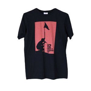Philcos U2 Under A Blood Red Sky Band Tee Black Red Unisex T-Shirt Medium CA56